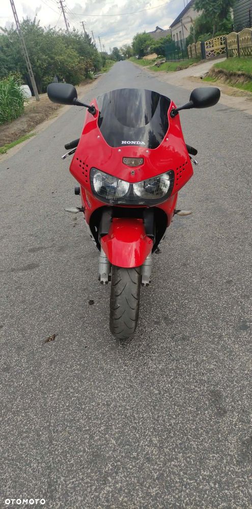Honda CBR - 4