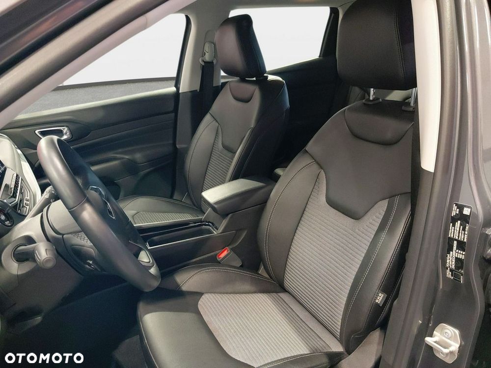 Jeep Compass - 12