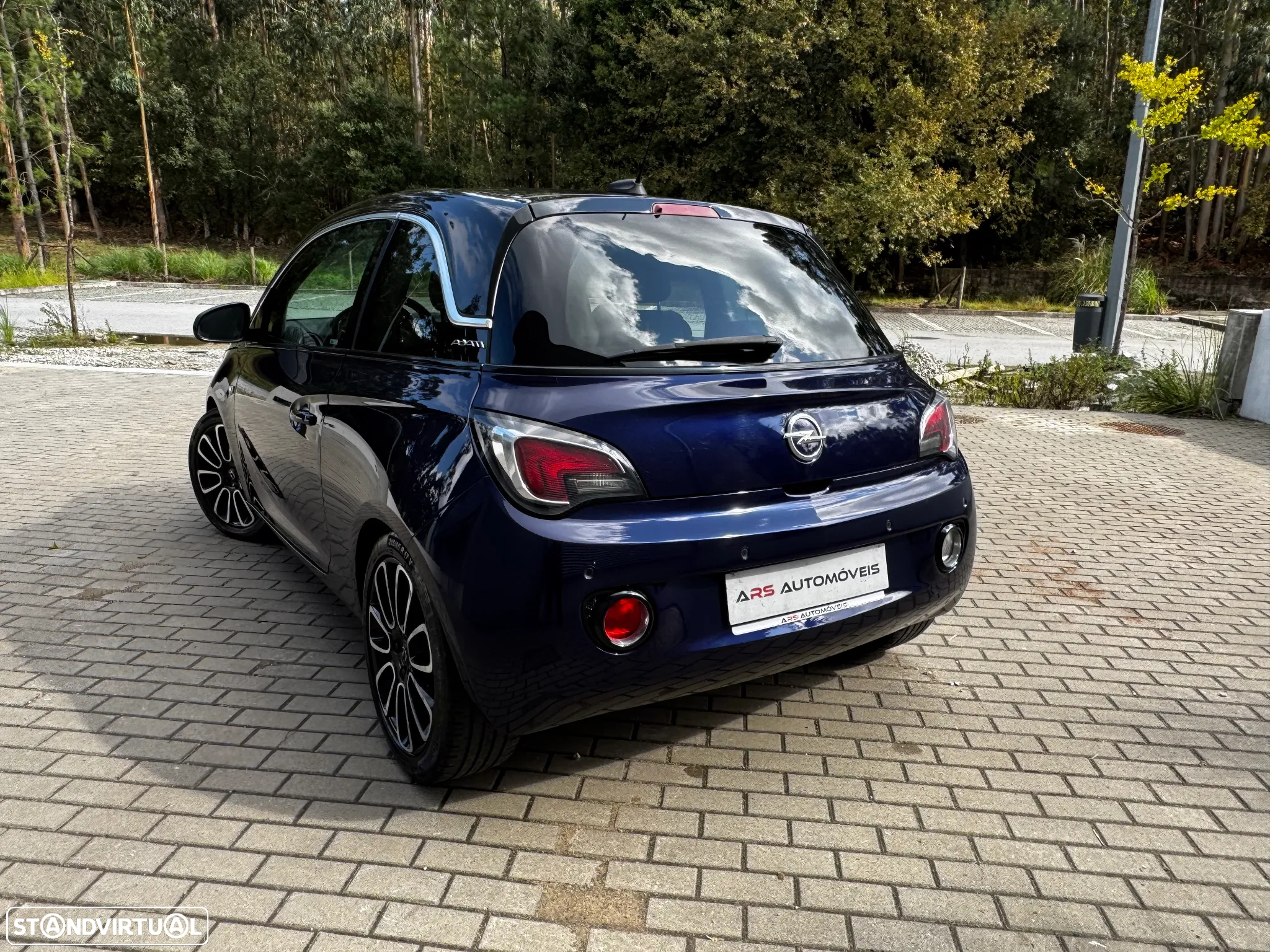 Opel Adam 1.0 T Glam - 10