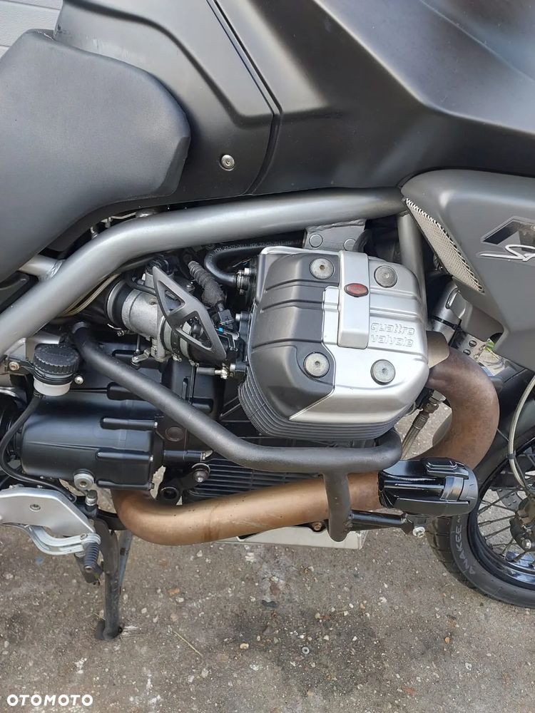 Moto Guzzi Stelvio - 9