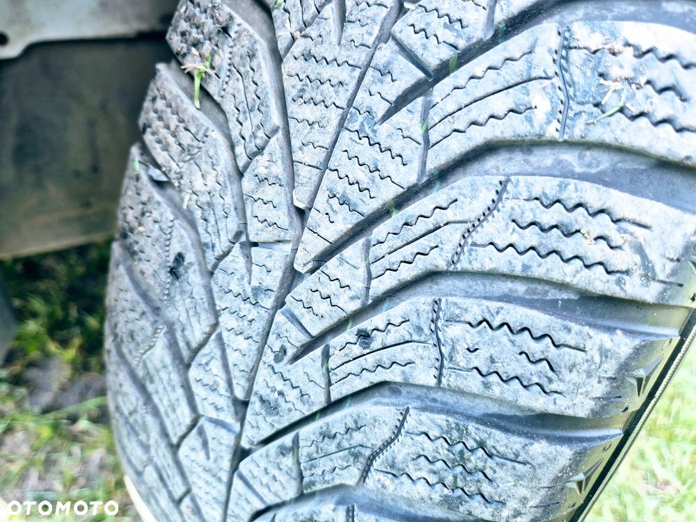 Toyota Verso S 1.33 Active - 11