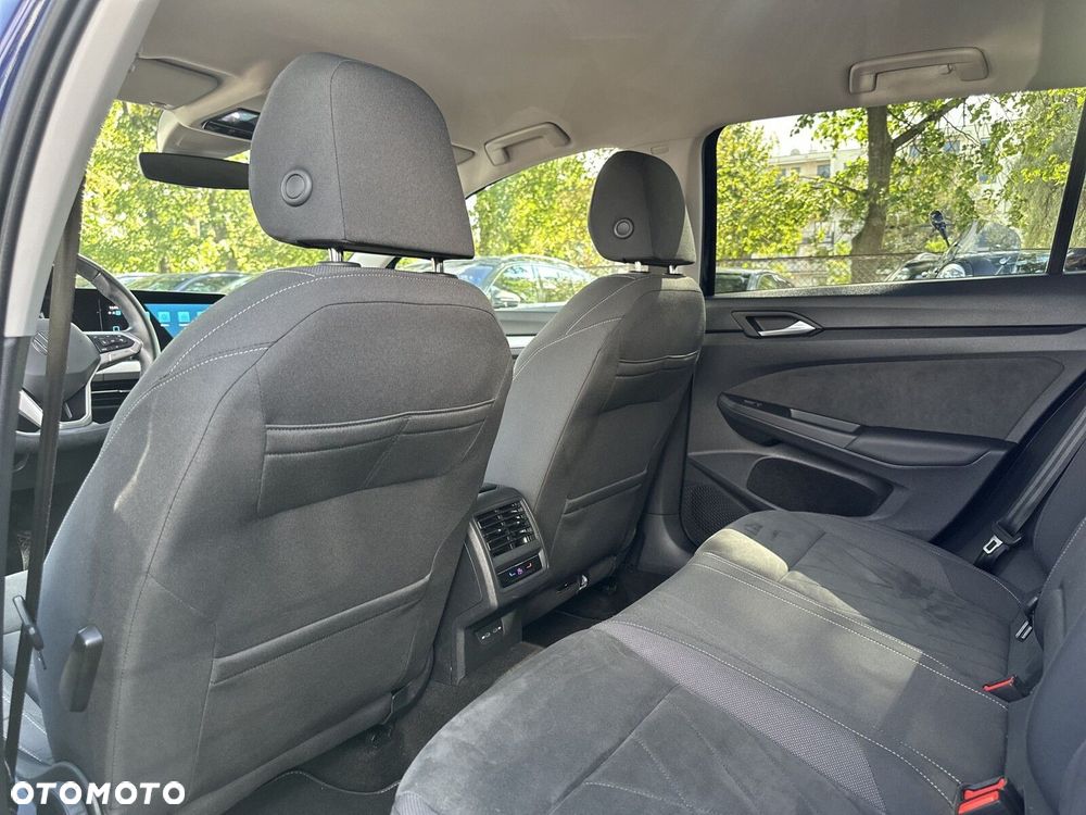 Volkswagen Golf Variant - 31