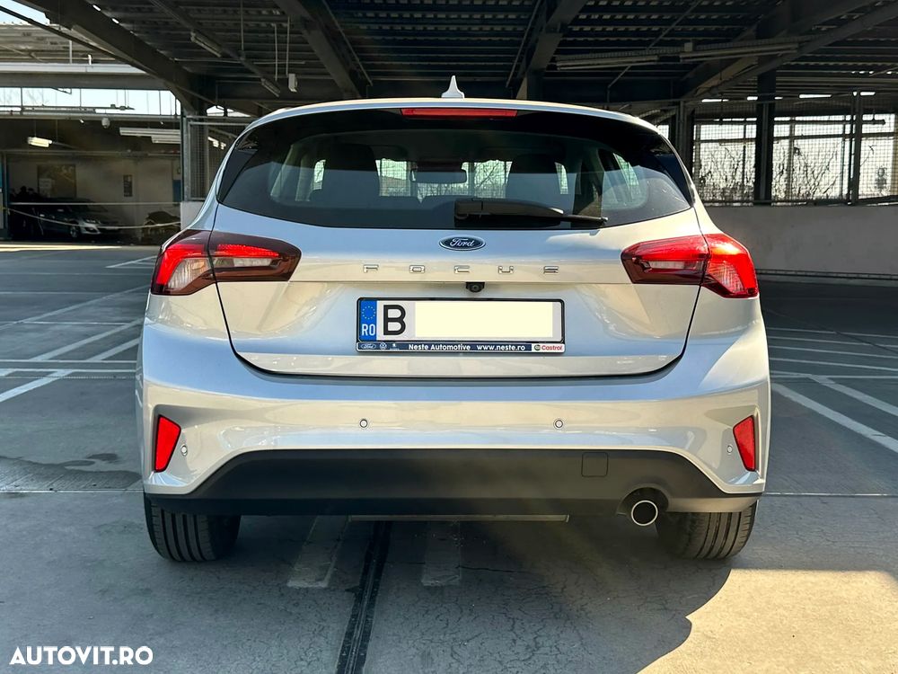 Ford Focus 1.0 EcoBoost Titanium Business - 4