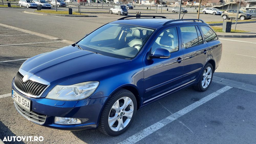 Skoda Octavia 1.6 TDI DPF DSG Elegance - 1