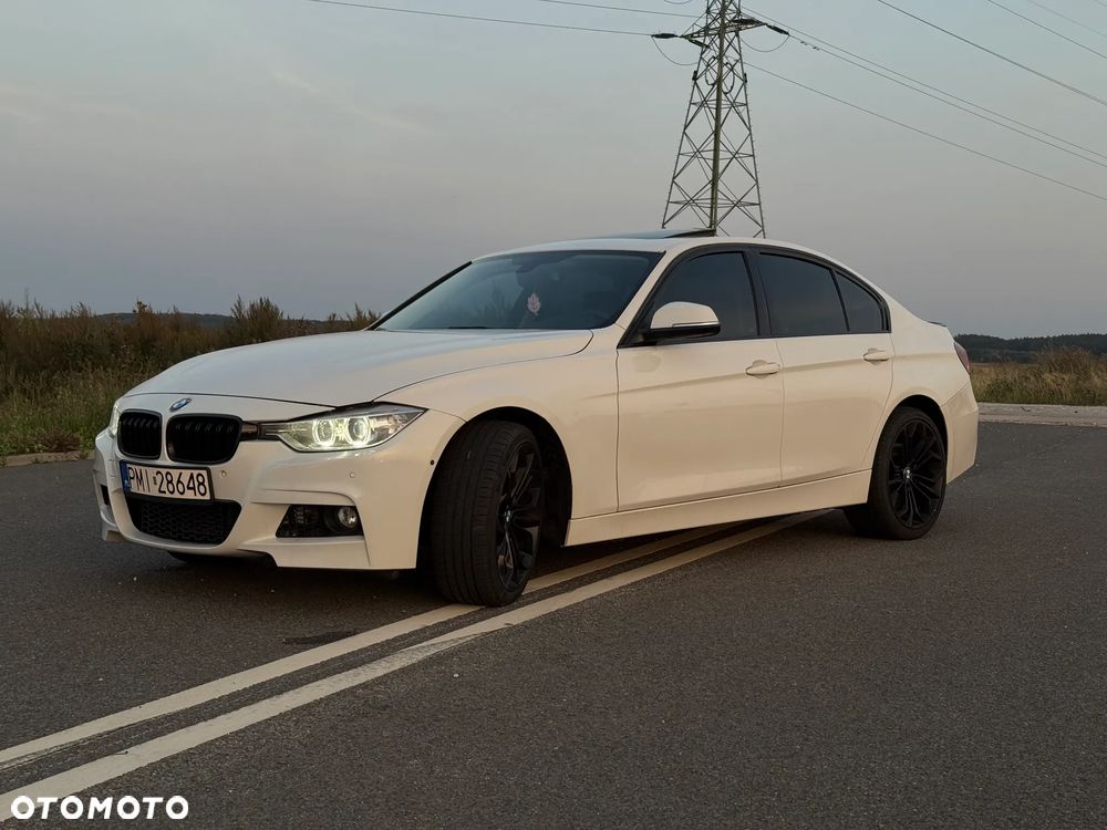 BMW Seria 3 335i xDrive Luxury Line - 18