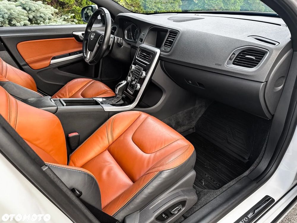 Volvo S60 T6 Geartronic Summum - 10