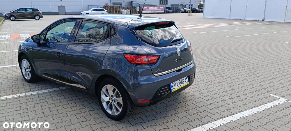 Renault Clio 1.2 16V Limited - 6
