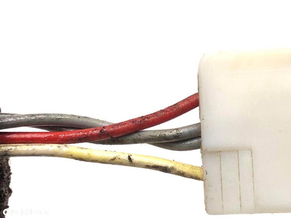 LUSTERKO PRAWY  TOYOTA COROLLA (_E12_) 2001 - 2007 1.4 VVT-i (ZZE120_) 71 kW [97 KM] benzyna 2001 - - 5