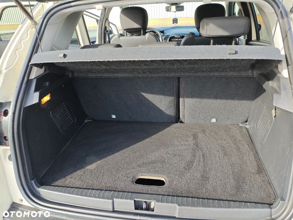 Renault Captur 1.2 TCe Intens EDC - 19