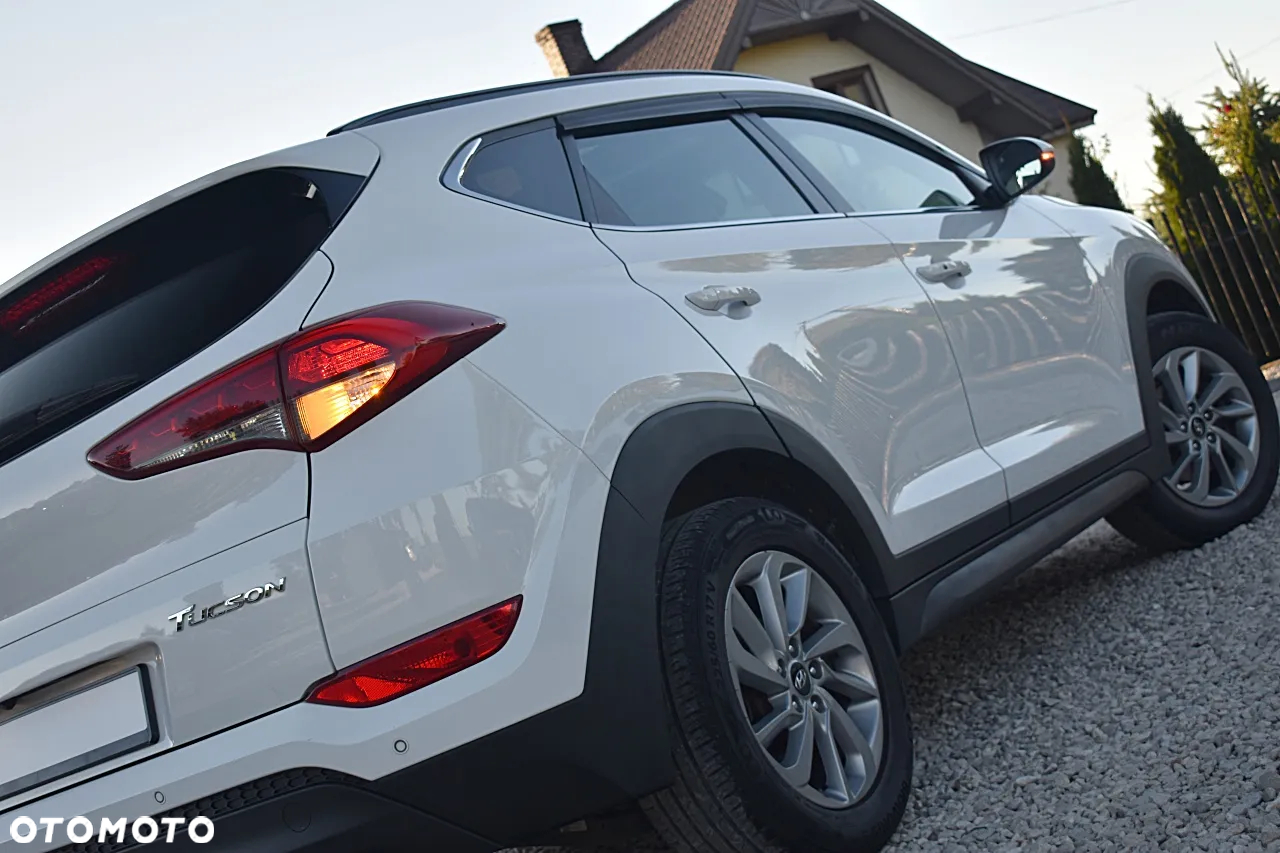 Hyundai Tucson 1.7 CRDI BlueDrive Style 2WD - 36