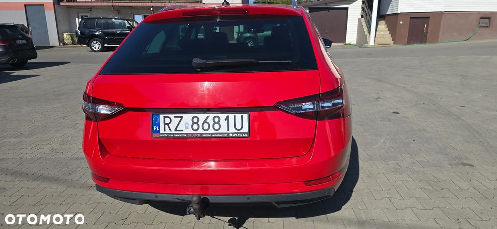 Skoda Superb 2.0 TDI 4x4 Active DSG - 5