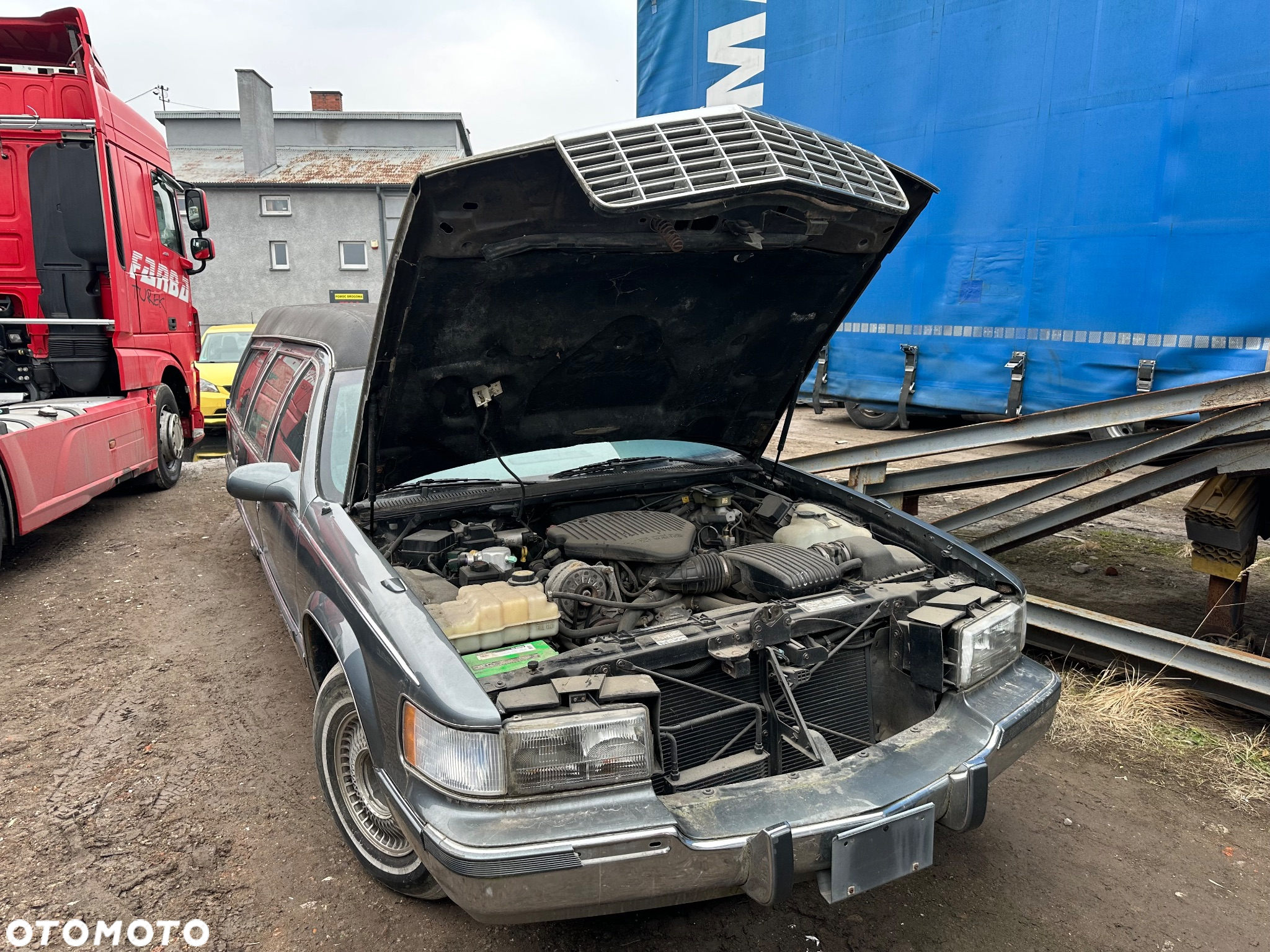 Cadillac Fleetwood 5.7 STD - 7