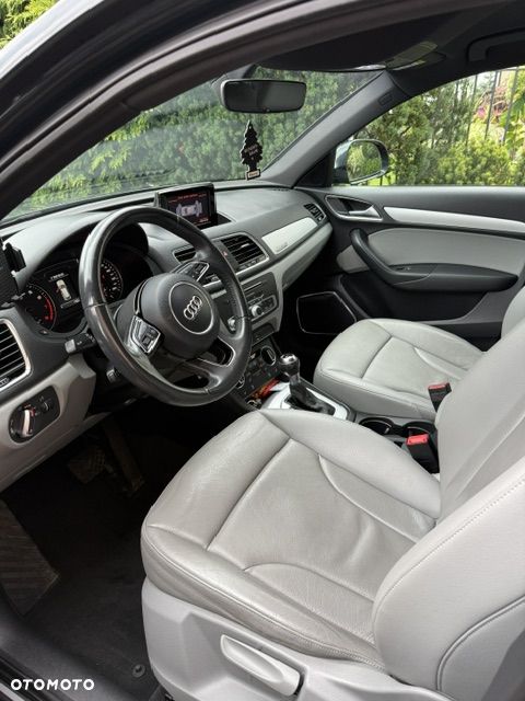 Audi Q3 2.0 TFSI Quattro Sport S tronic - 9