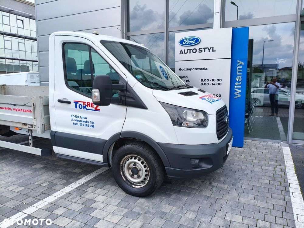 Ford Transit 350 - 28