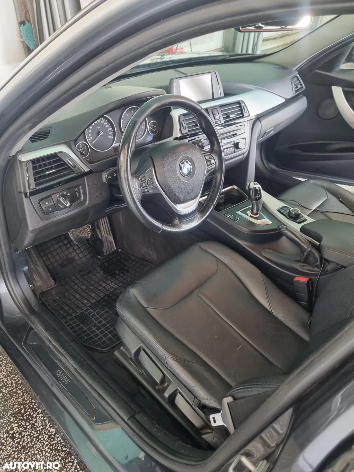 BMW Seria 3 320d xDrive GT Aut. - 8