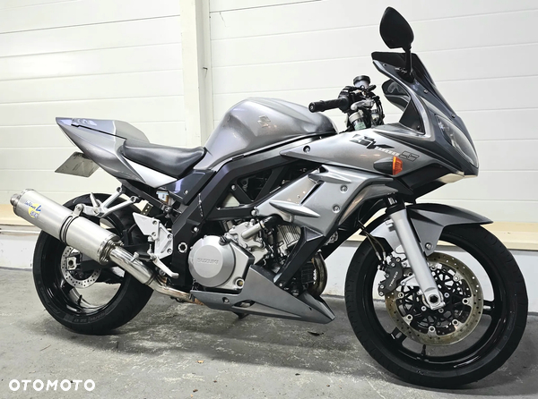 Suzuki SV