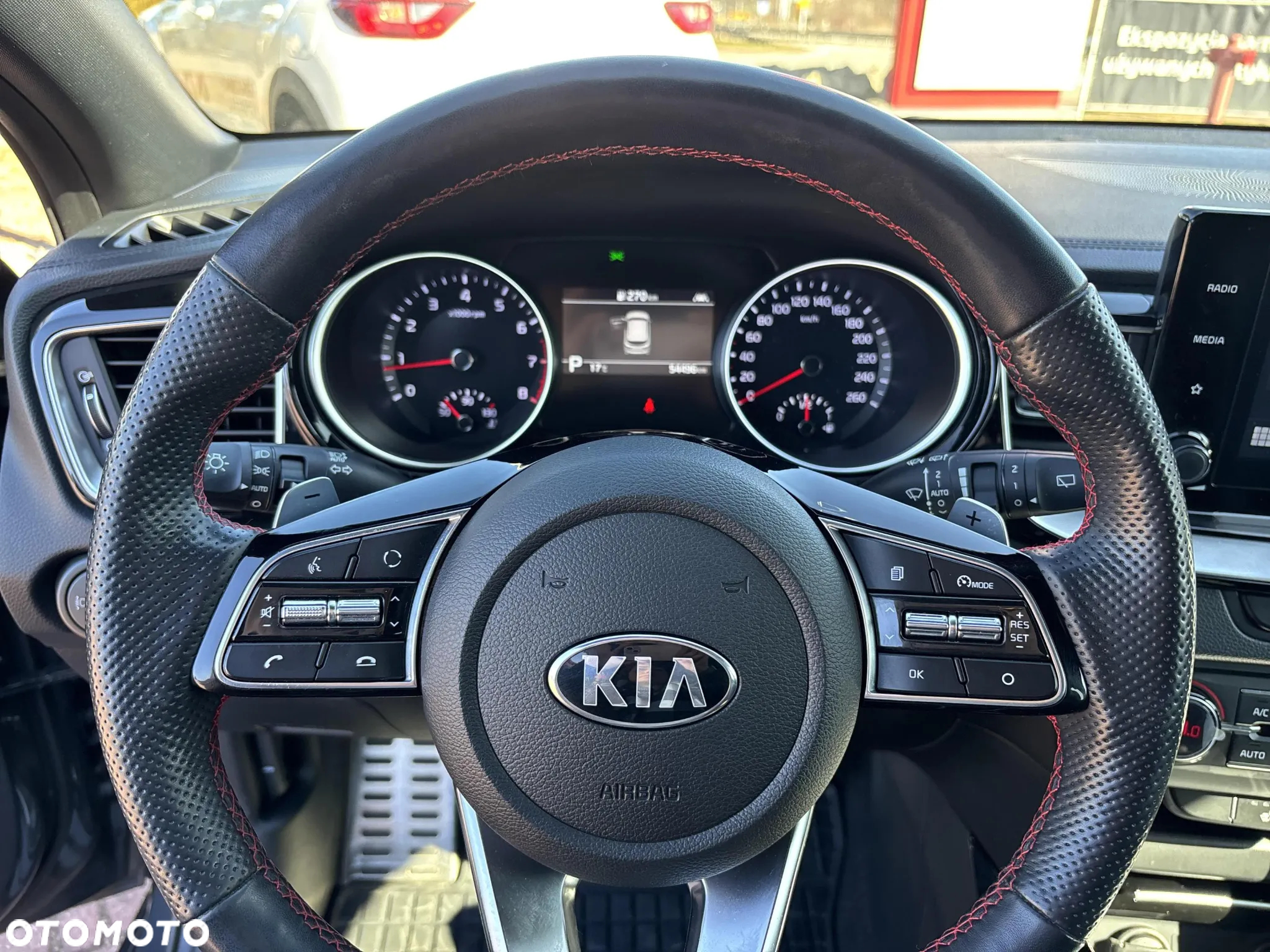 Kia ProCeed 1.6 T-GDI GT DCT - 13