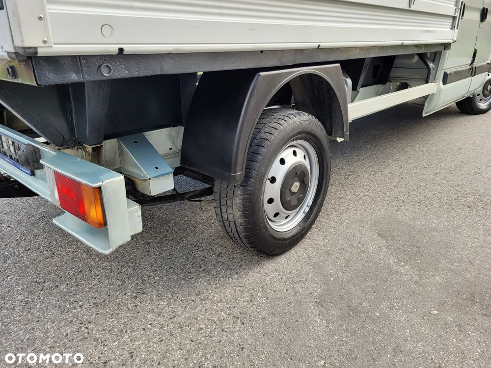 Renault Master - 15