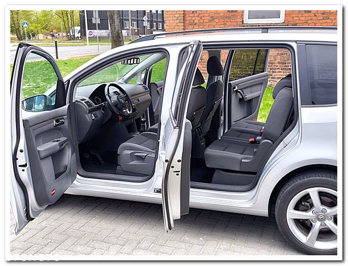 Volkswagen Touran 1.4 TSI Comfortline - 19