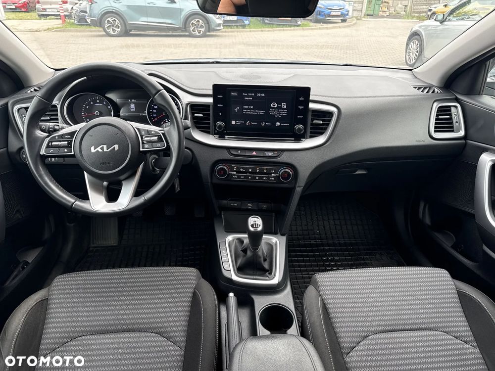 Kia XCeed 1.5 T-GDI M - 26