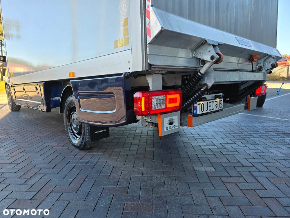 Mercedes-Benz SPRINTER 319 3.0 CDI KONTENER 4,28cmDługi 2,29cmSzero 2,24cmWysok + WINDA 750Kg 42Tyś km SERWIS DO OSTATNIEGO Km ASO MERCEDES-BENZ SALON PL STAN NOWY NOWY NOWY FABRYCZNA GWARANCJA - 23