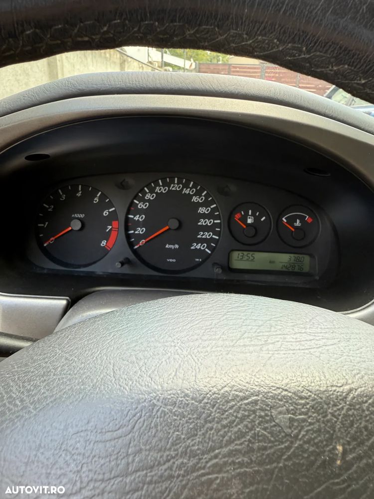Nissan Primera 1.6 Comfort - 12