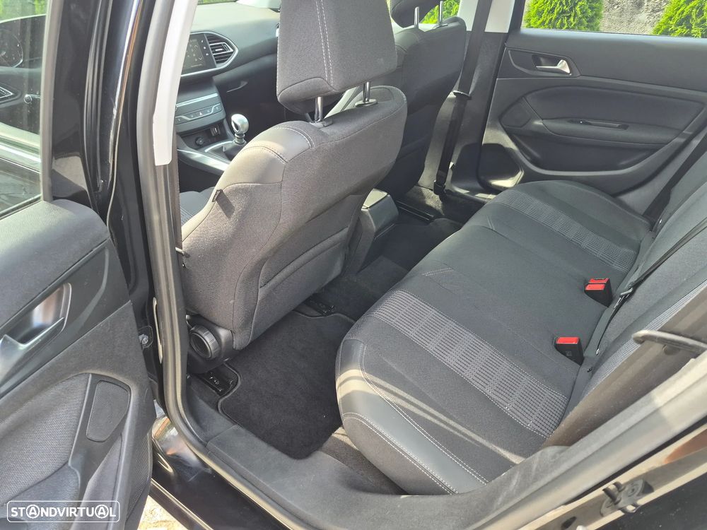 Peugeot 308 1.5 BlueHDi Allure - 8