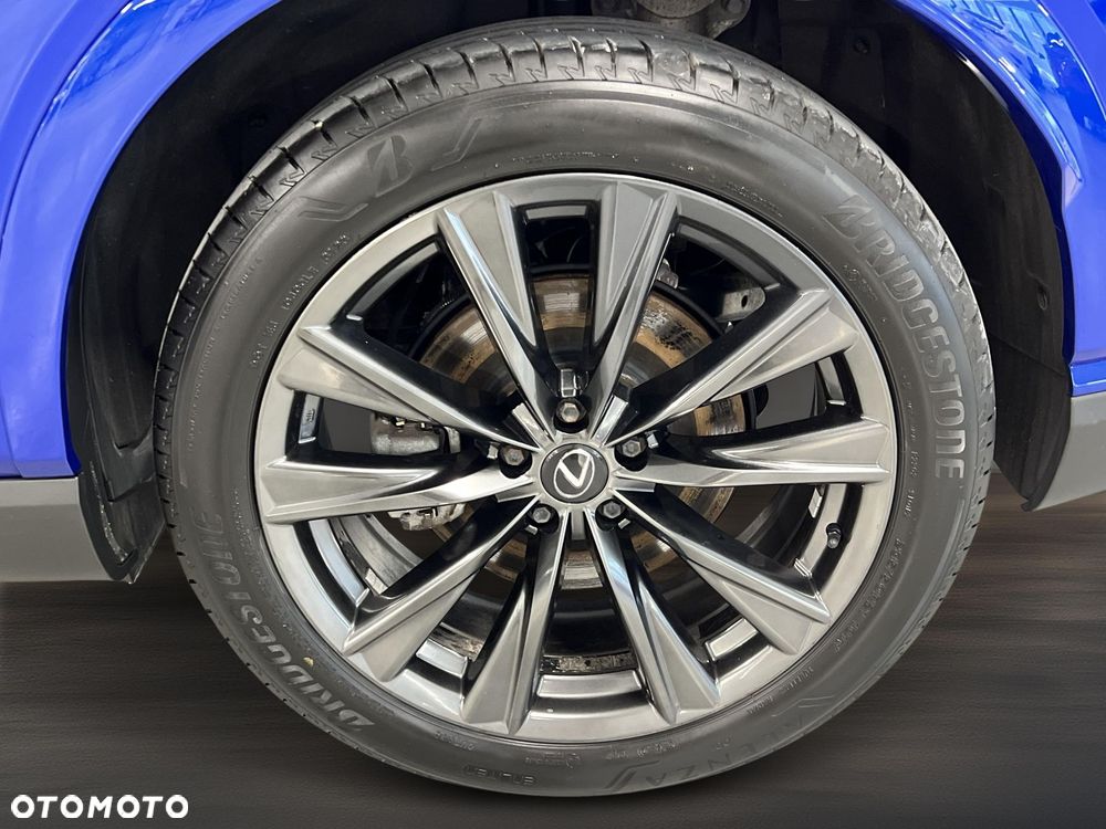Lexus RX 350h F Sport Design - 36