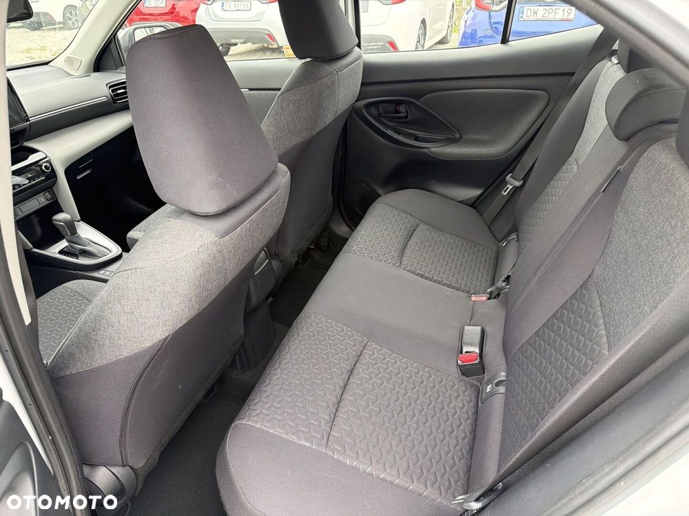 Toyota Yaris Cross Hybrid 1.5 Comfort - 13