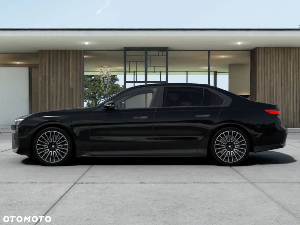 BMW Seria 7 750e PHEV xDrive M Sport sport - 2