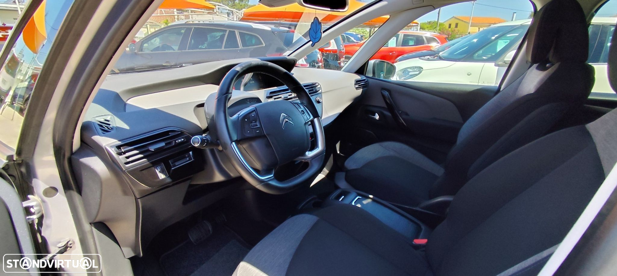 Citroën C4 Grand Picasso - 32