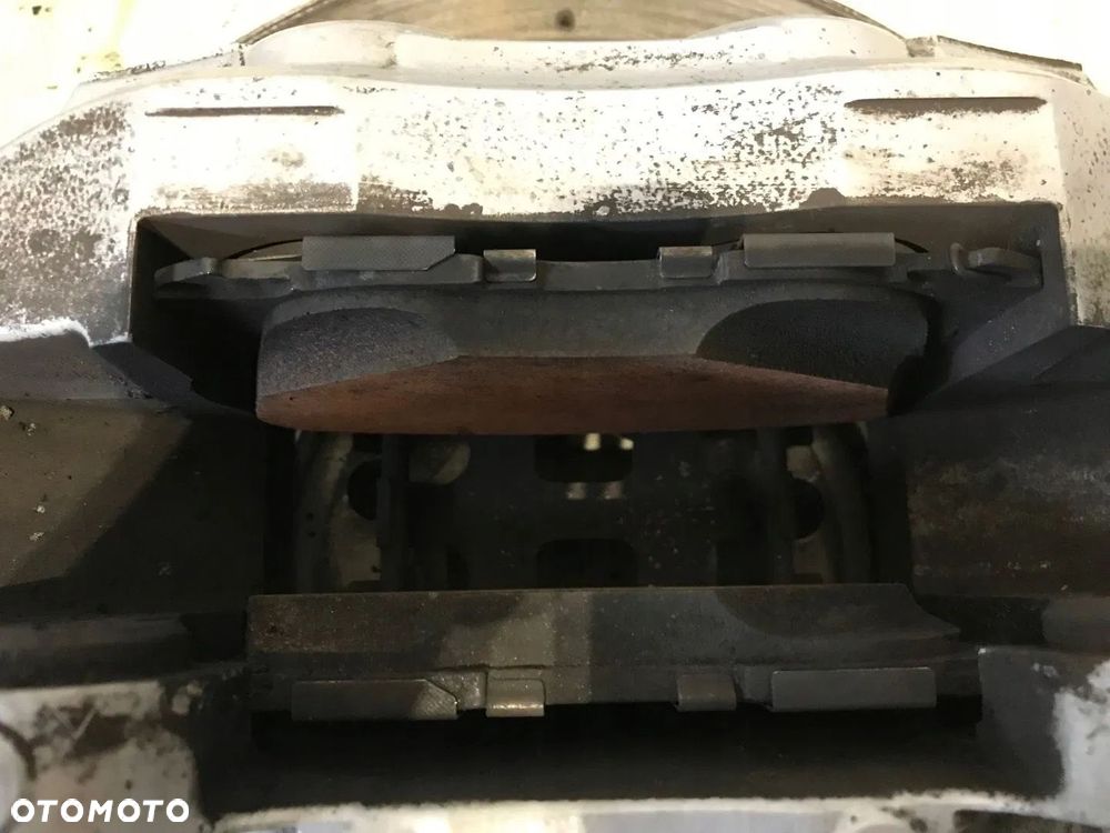 HAMULCE TARCZE ZACISKI MERCEDES GLC W253 AMG - 8