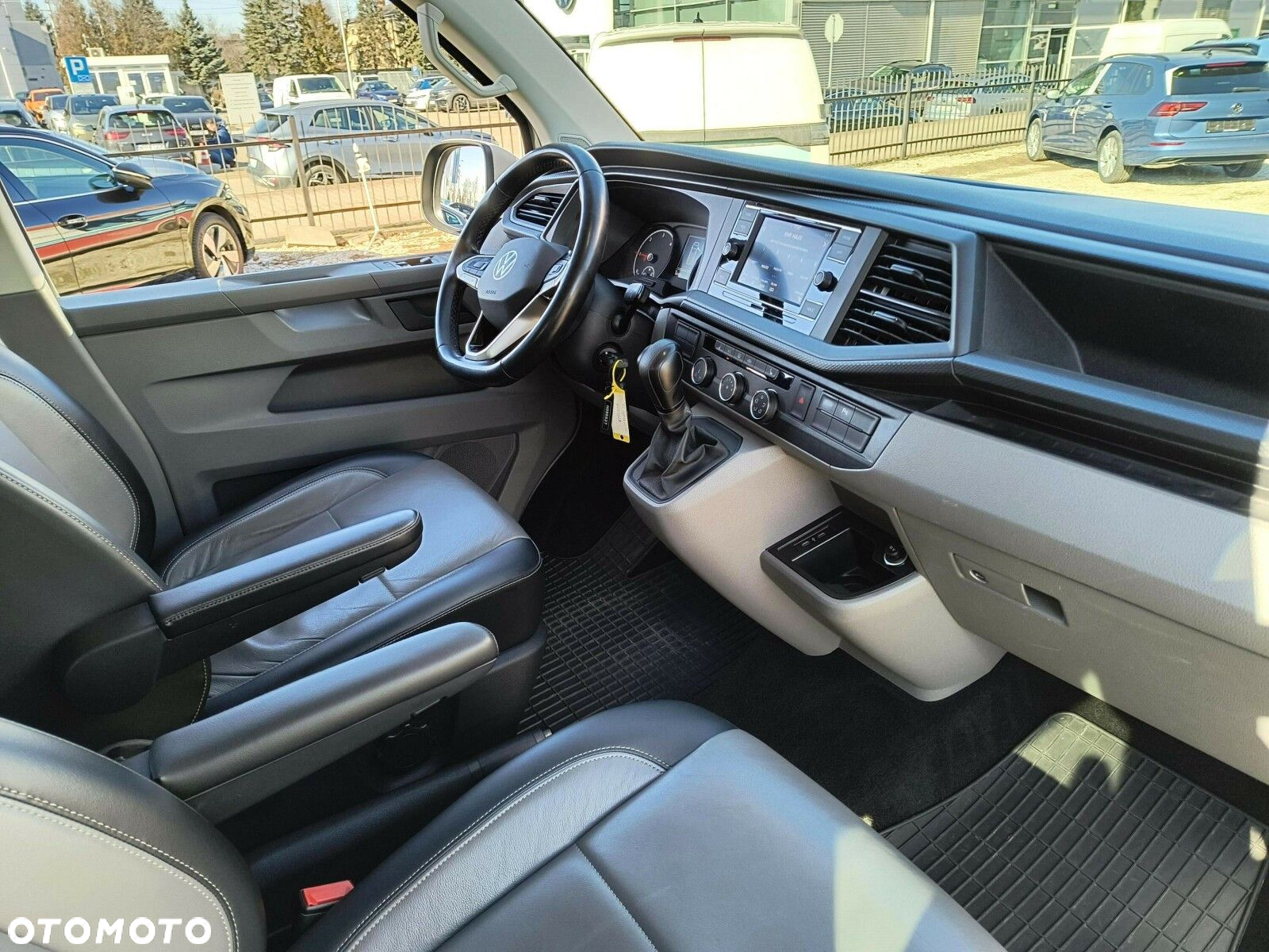 Volkswagen Transporter - 9