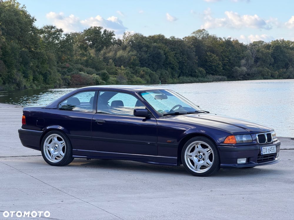 BMW Seria 3 328i - 1