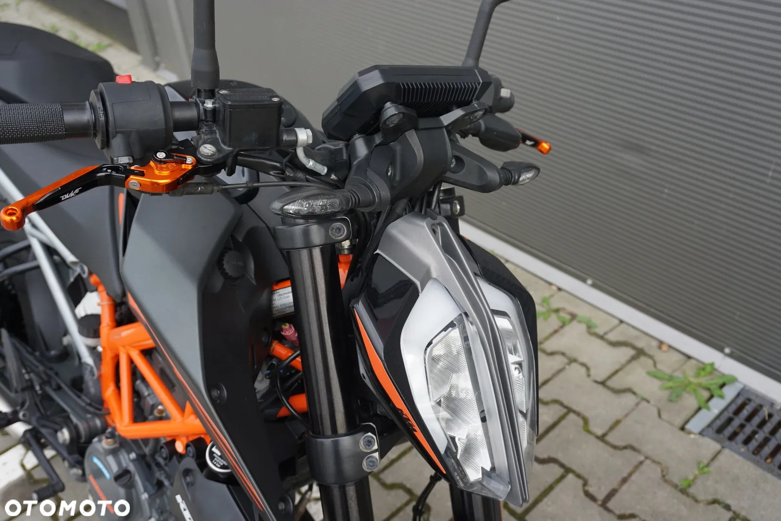KTM Duke - 16