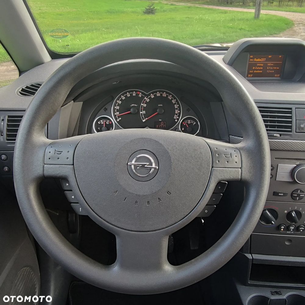 Opel Meriva 1.6 Cosmo - 17