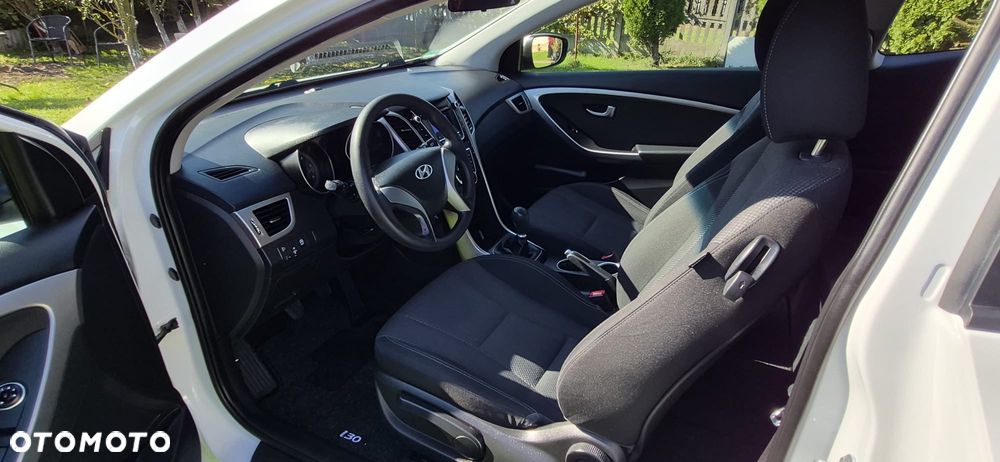 Hyundai i30 1.6 CRDi Comfort - 13