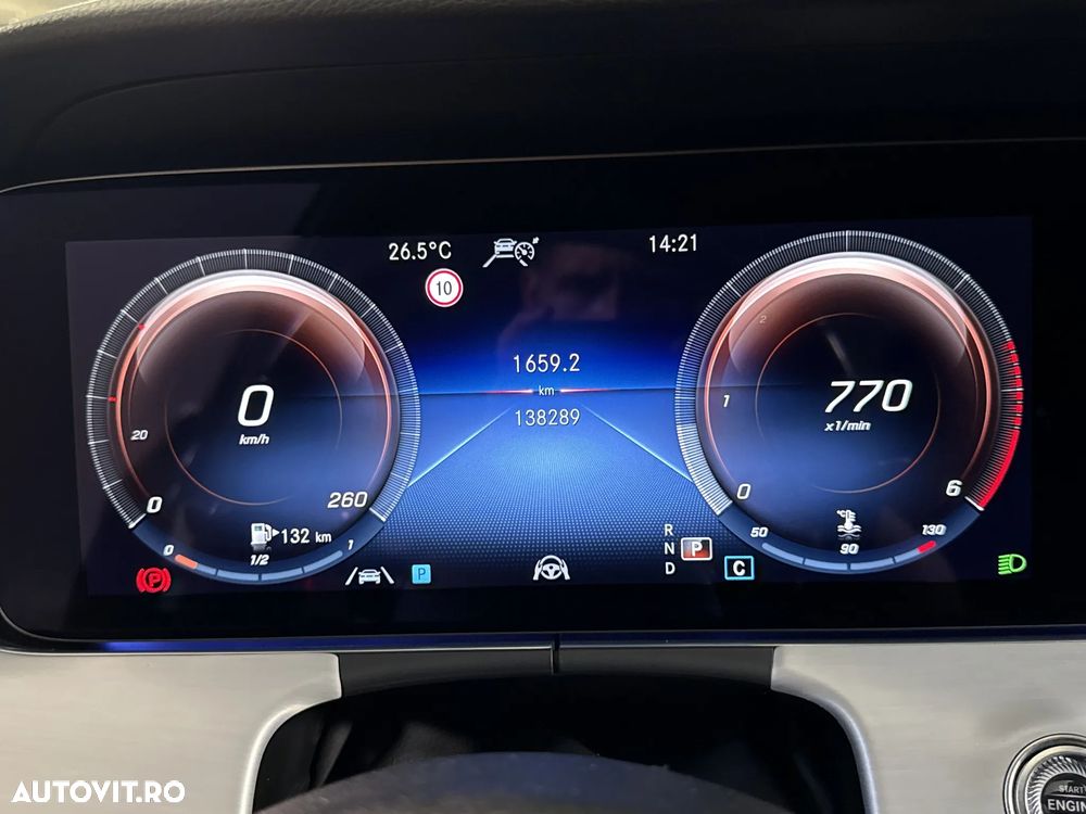 Mercedes-Benz E 220 d 4MATIC Aut. - 11