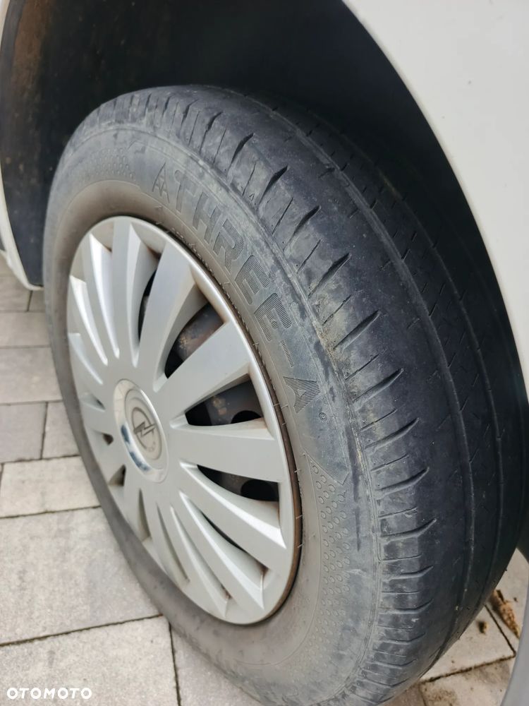 Opel Vivaro - 19