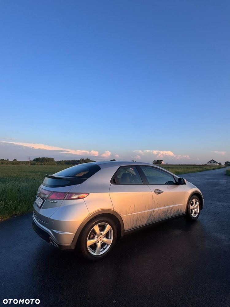 Honda Civic 1.4 i-VTEC Comfort - 5