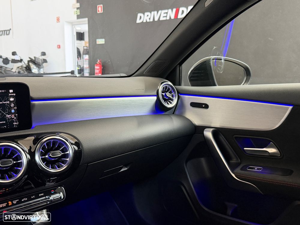 Mercedes-Benz A 180 7G-DCT AMG Line - 14