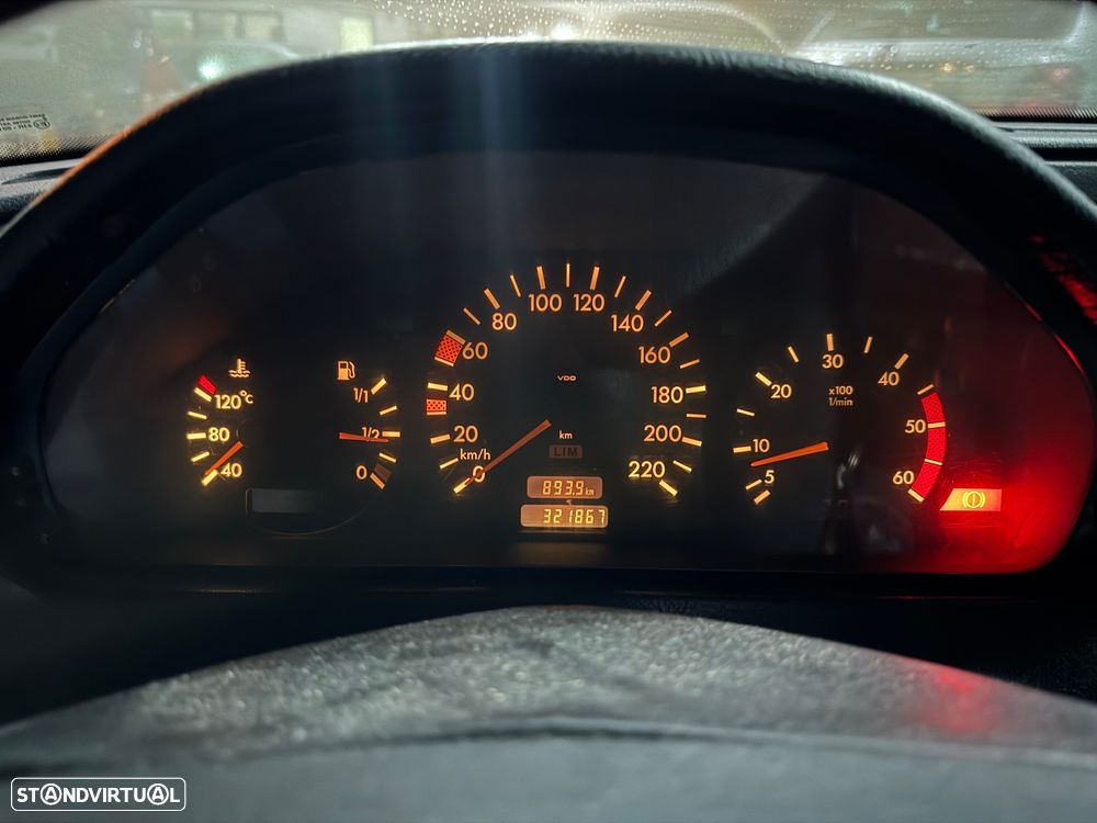 Mercedes-Benz C 220 CDI Classic - 14