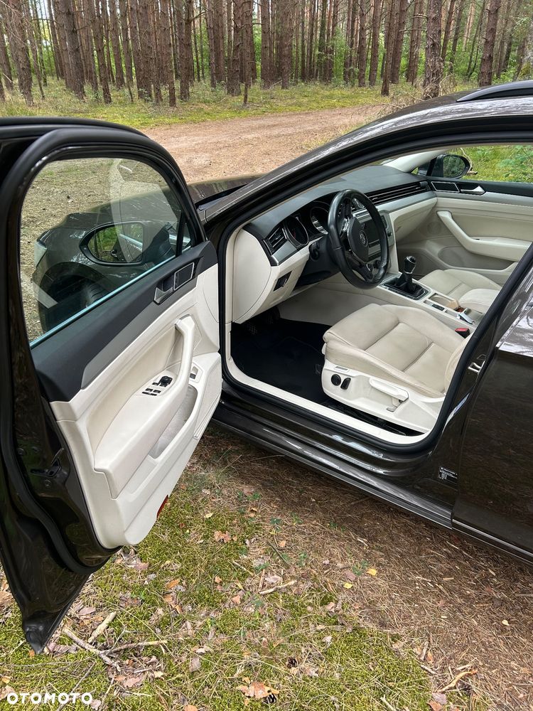 Volkswagen Passat 1.6 TDI (BlueMotion Technology) Comfortline - 6