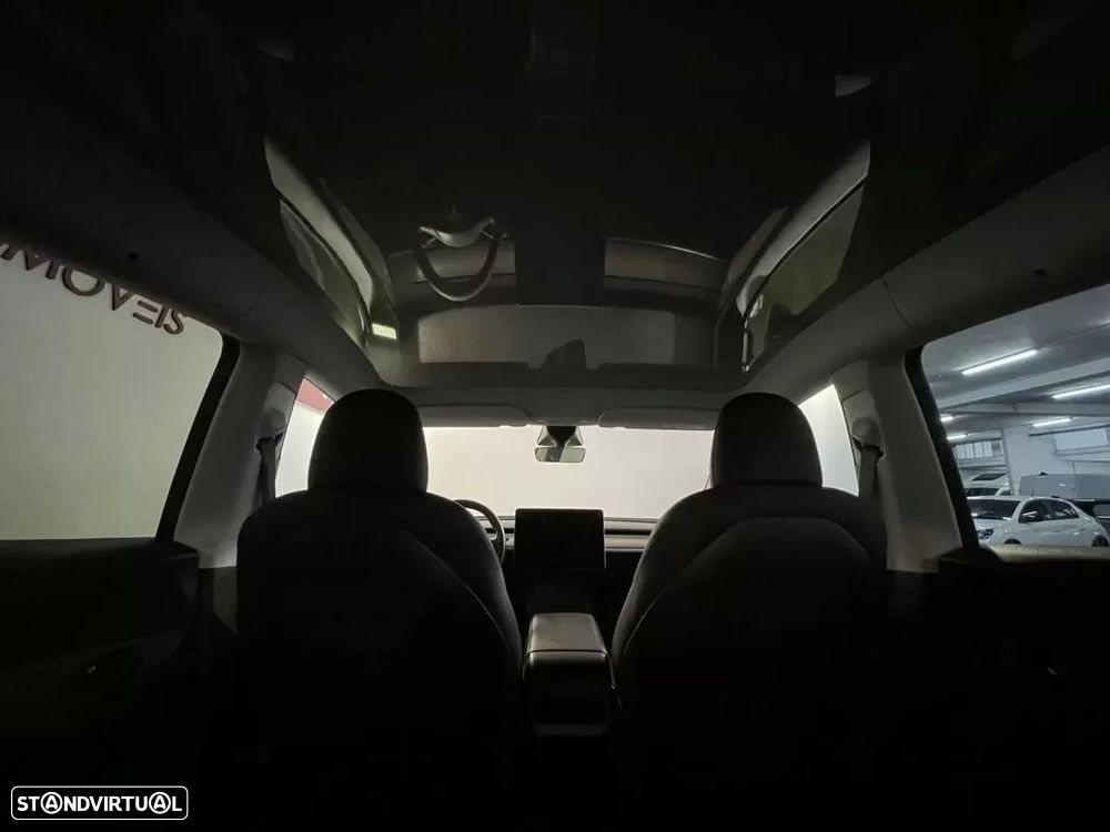 Tesla Model Y Long Range Tração Integral — fotografia 4