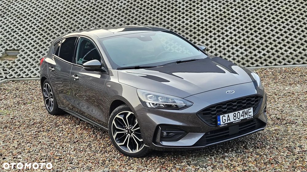 Ford Focus 1.5 EcoBoost ST-Line - 9