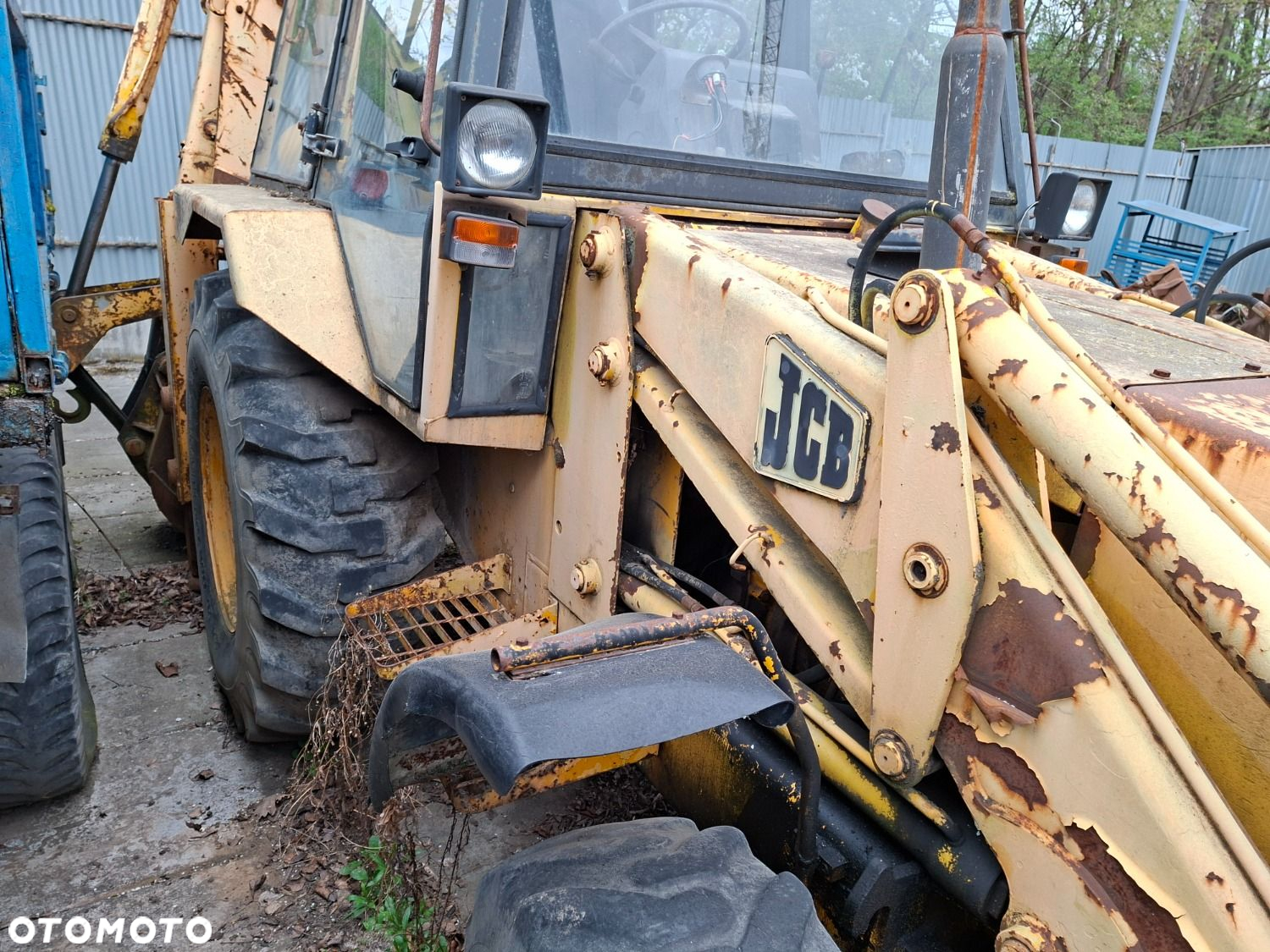 JCB 3Cx 4X4 - 33
