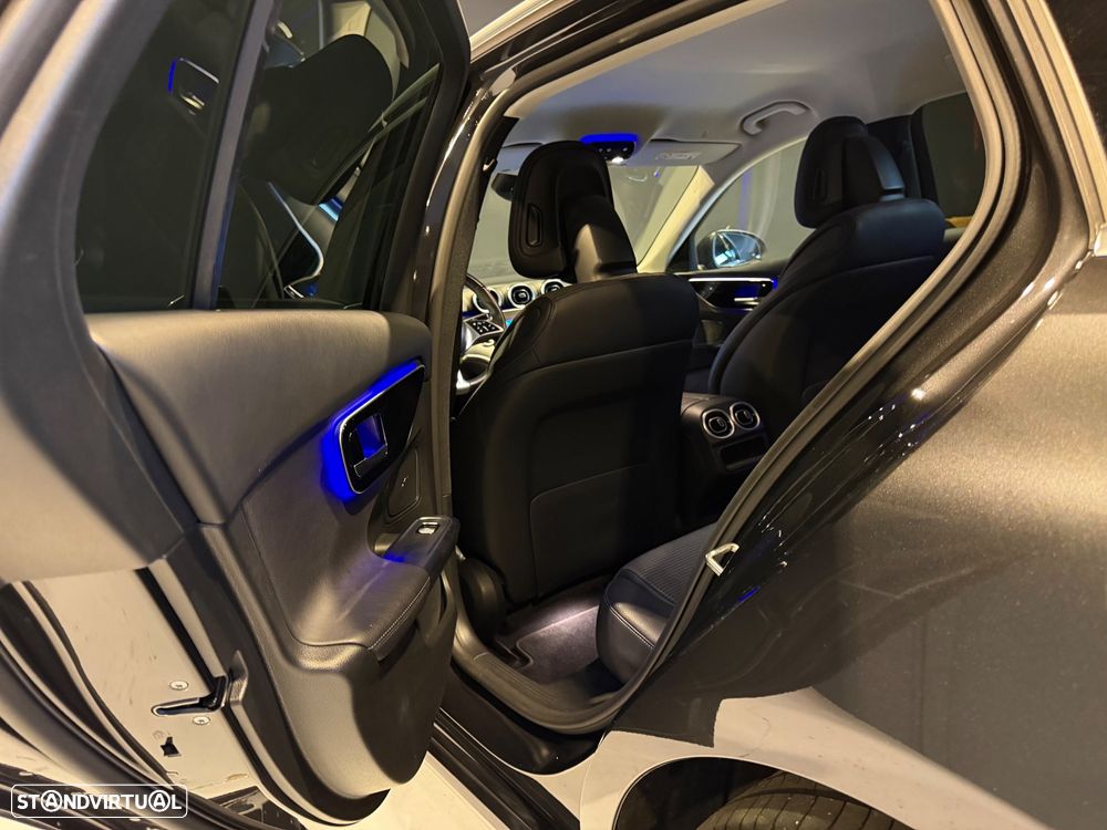 Mercedes-Benz C 300 e Avantgarde - 19