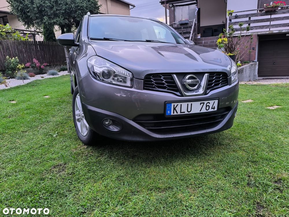 Nissan Qashqai - 2