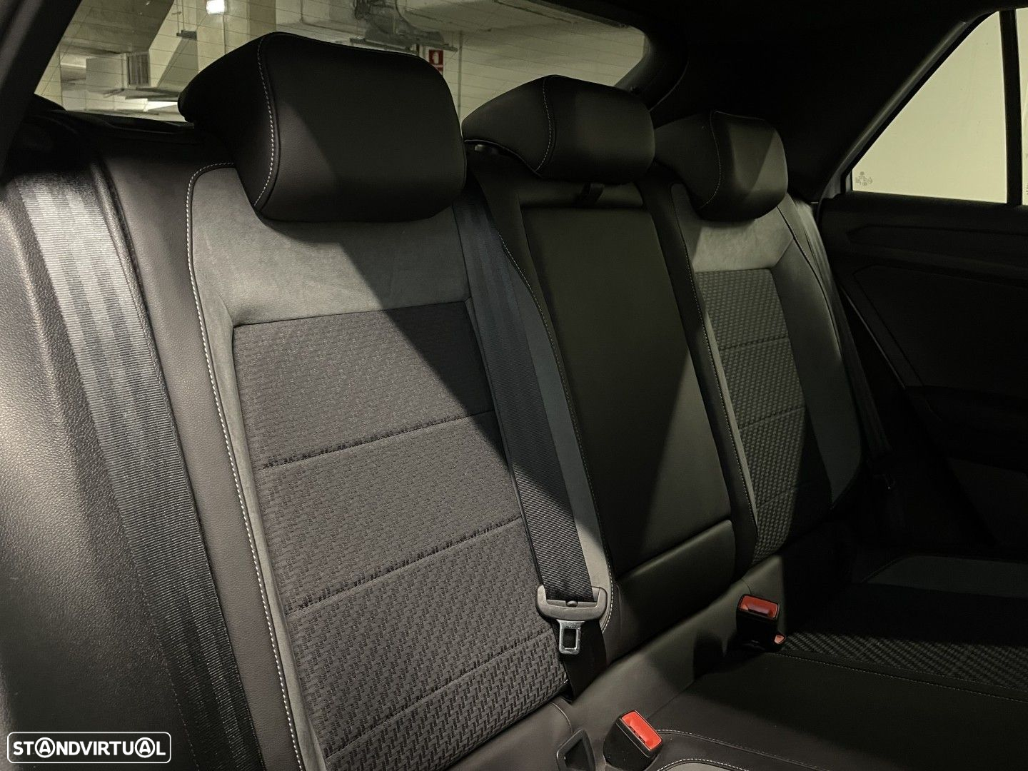 VW T-Roc 2.0 TSI 4M R DSG - 59