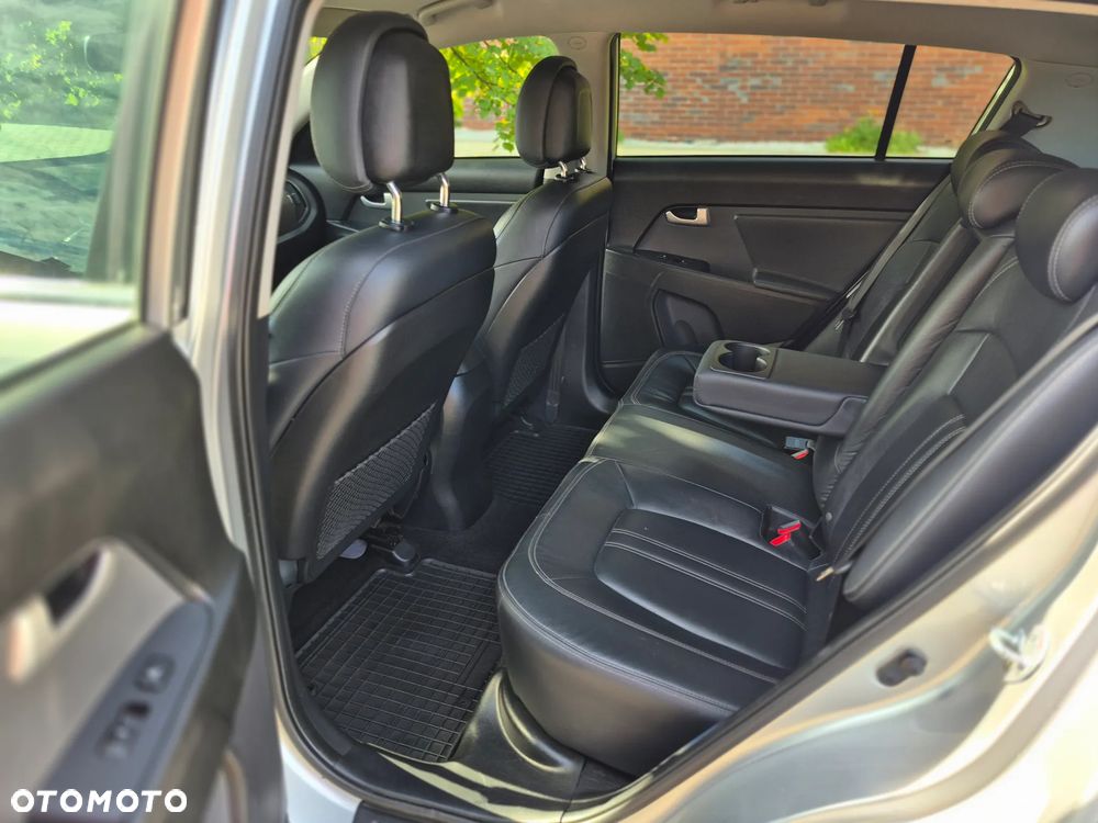 Kia Sportage 1.6 GDI Business Line L 2WD - 12
